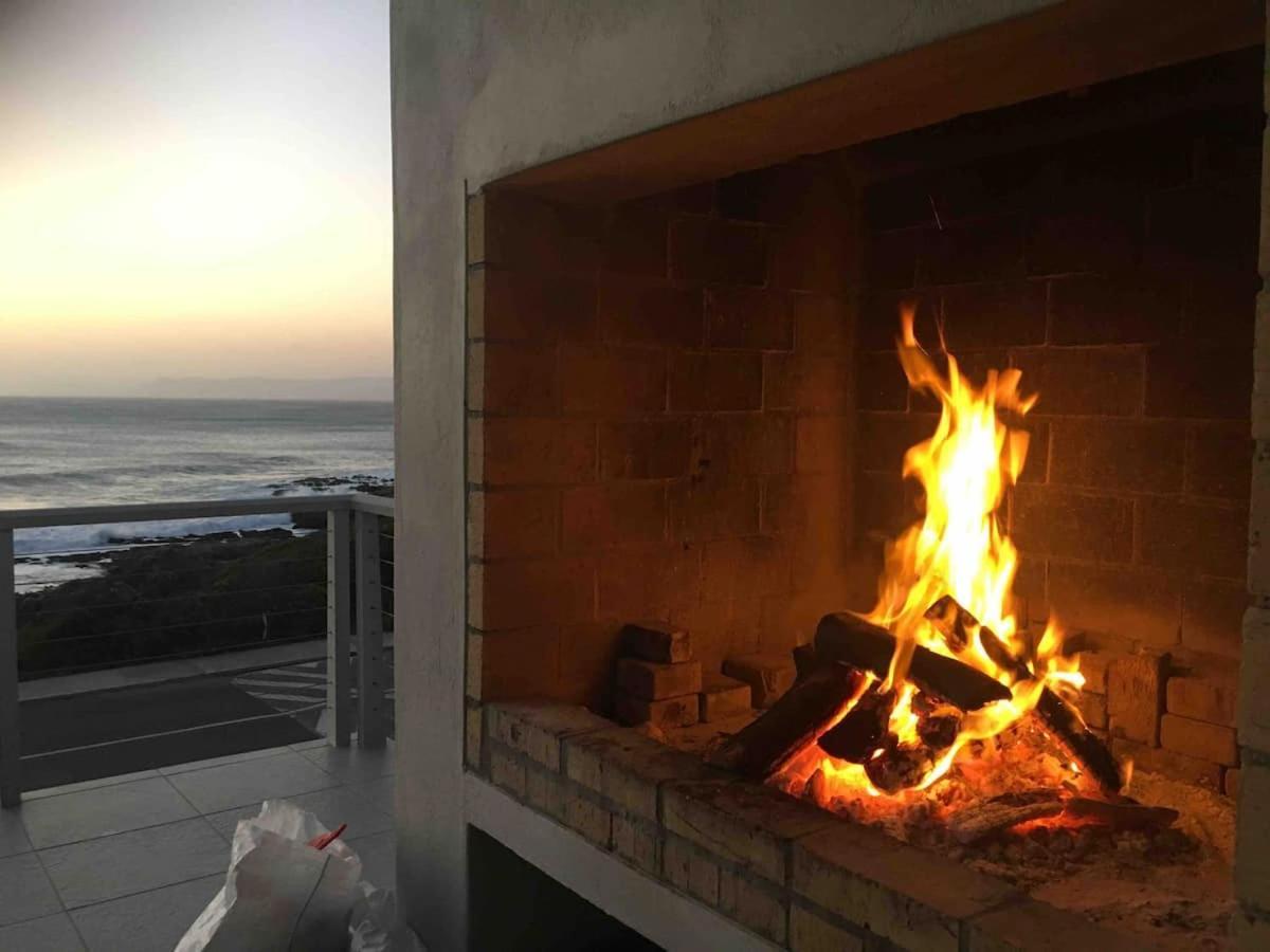 Ons C-Huis - Gansbaai Seafront Accommodation, Back-Up Power Exterior foto